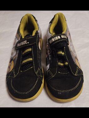 MINION BLACK BOYS SNEAKERS